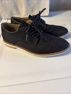 Calvin Klein 8.5 Men's Black Canvas Derby Shoes - Classic Lace-Up Dress Casual